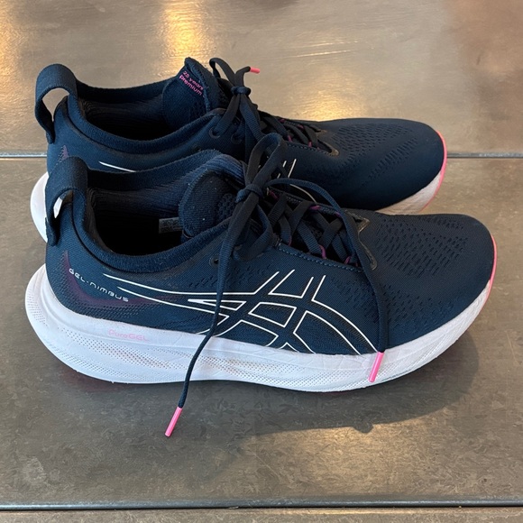ASICS Gel- Nimbus 25 Women's Navy and Pink Sneakers - Picture 3 of 5